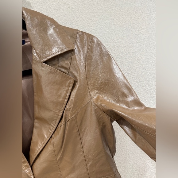 Vintage Guess Jeans 100% Leather Shiny Tan Collared Y2K Jacket Size Large - Picture 7 of 13